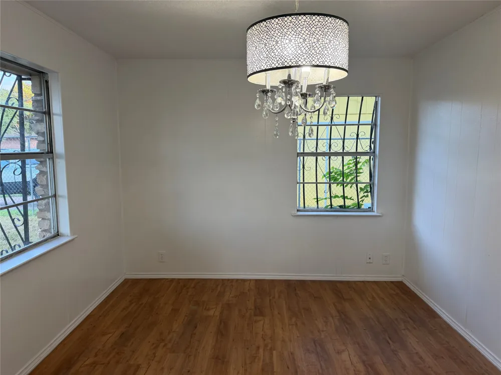 1060 Gardner Road Austin, TX 78721