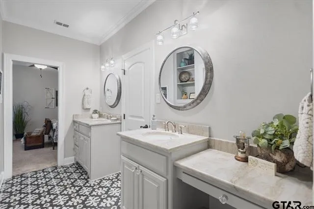 332 Hines Crossing Bullard, TX 75757