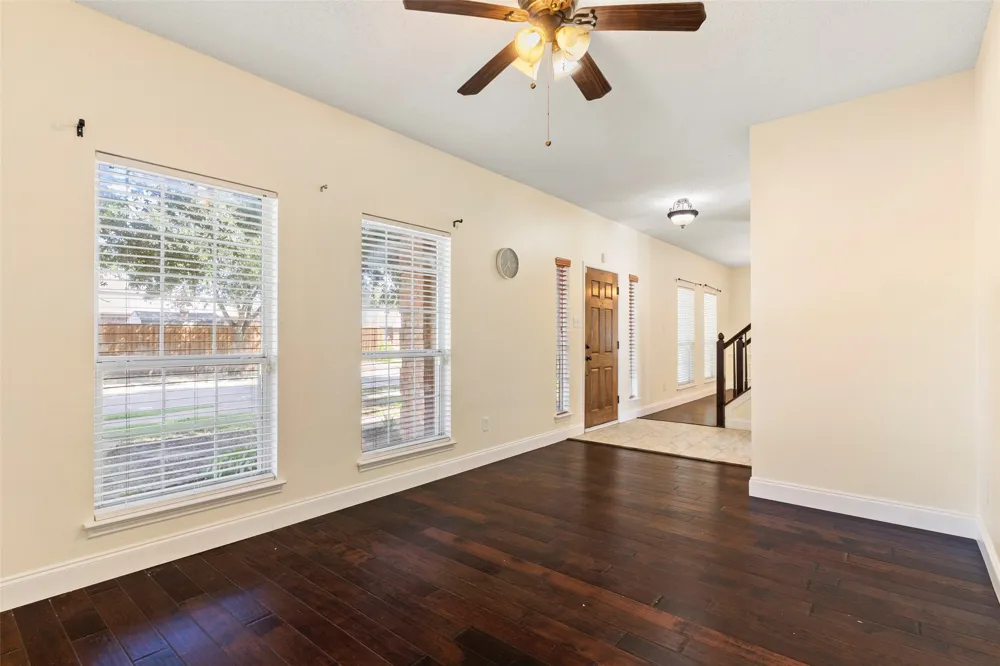 2522 Primrose Lane Rowlett, TX 75089