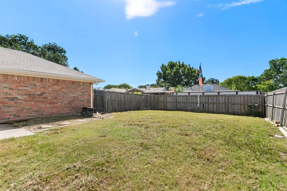 2522 Primrose Lane Rowlett, TX 75089