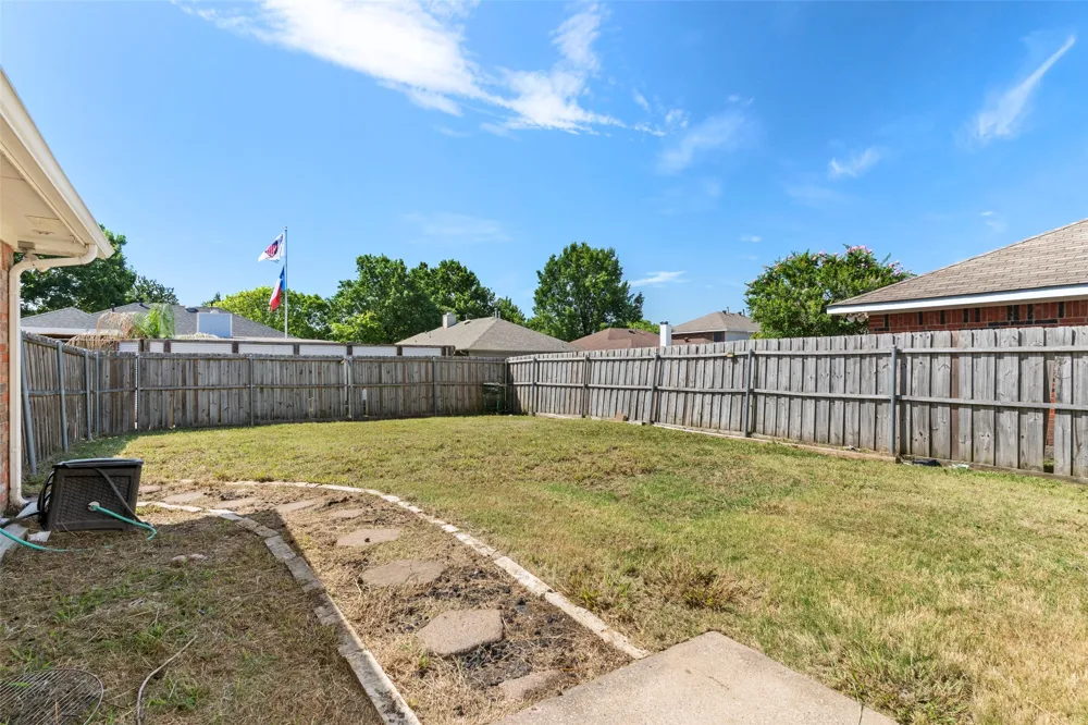 2522 Primrose Lane Rowlett, TX 75089