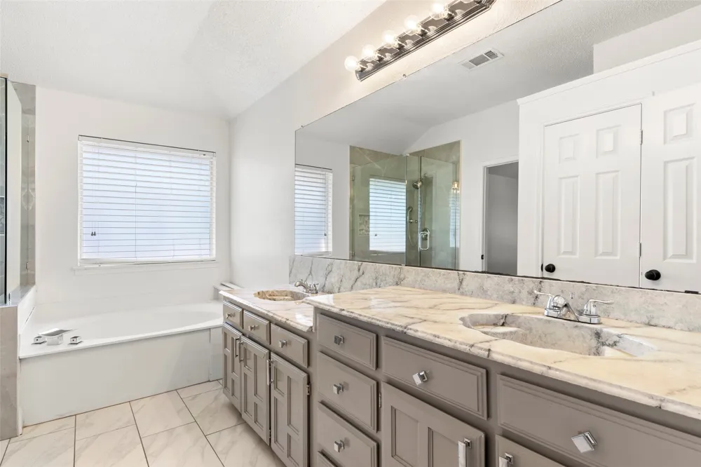 2522 Primrose Lane Rowlett, TX 75089