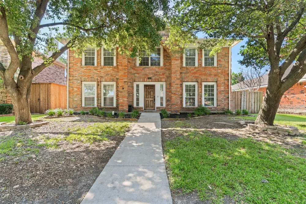 2522 Primrose Lane Rowlett, TX 75089