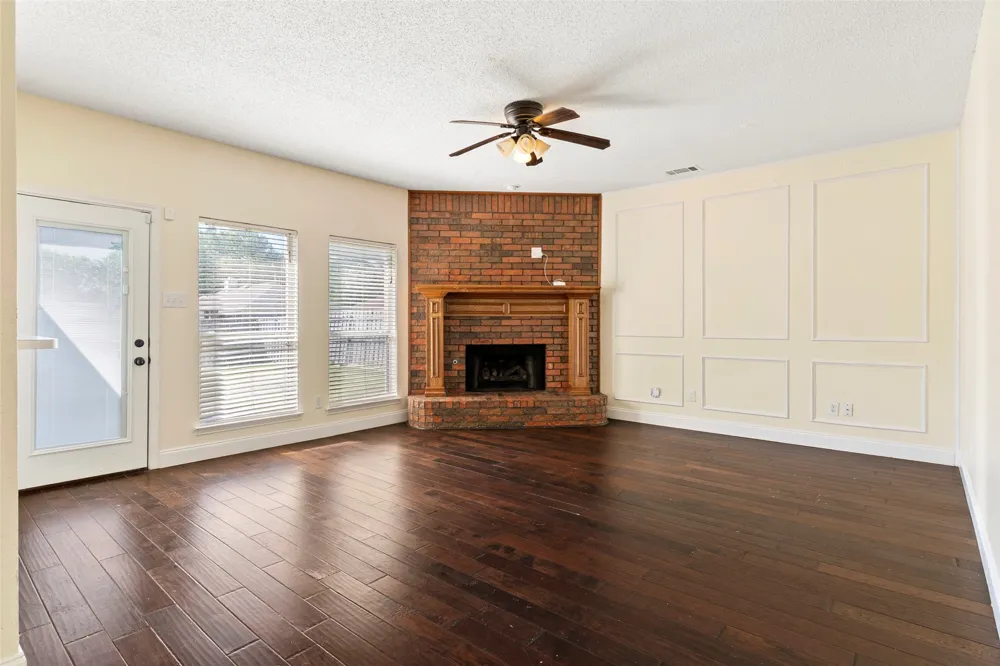 2522 Primrose Lane Rowlett, TX 75089