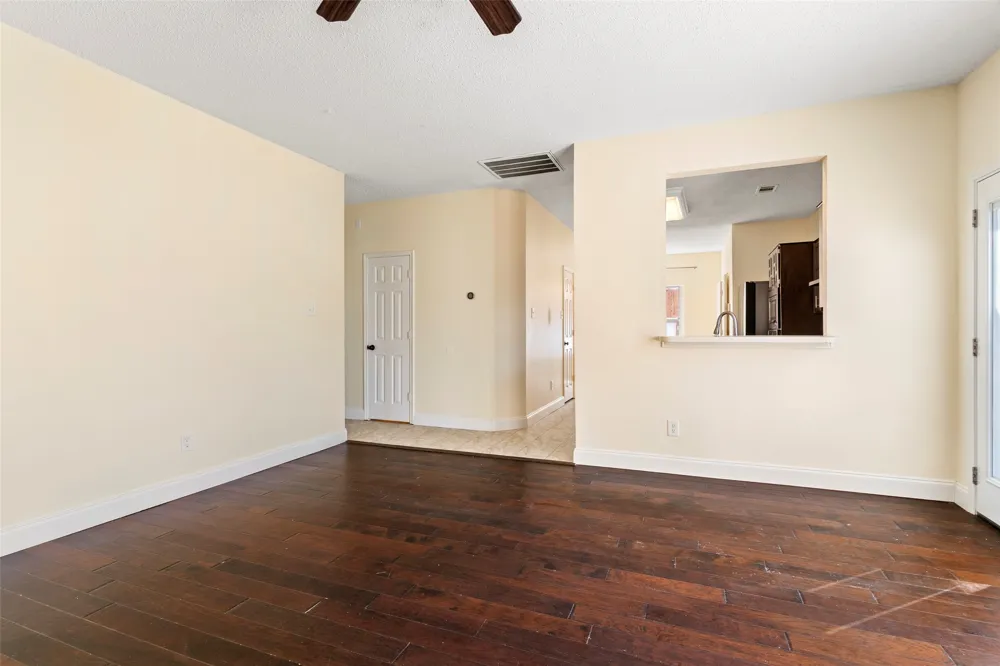 2522 Primrose Lane Rowlett, TX 75089