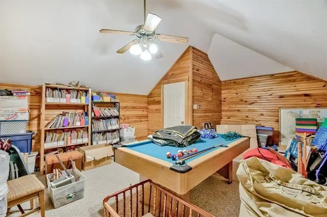 280 Brookhollow Street Vidor, TX 77662