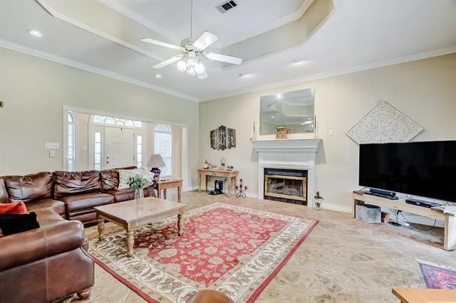 280 Brookhollow Street Vidor, TX 77662