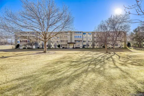 675 S Alton Way #1D