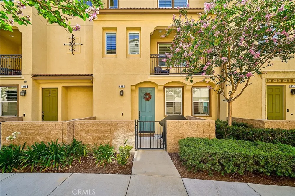 6331 Aquila Way Eastvale, CA 91752