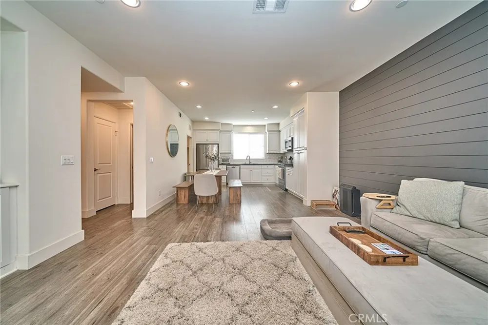 6331 Aquila Way Eastvale, CA 91752