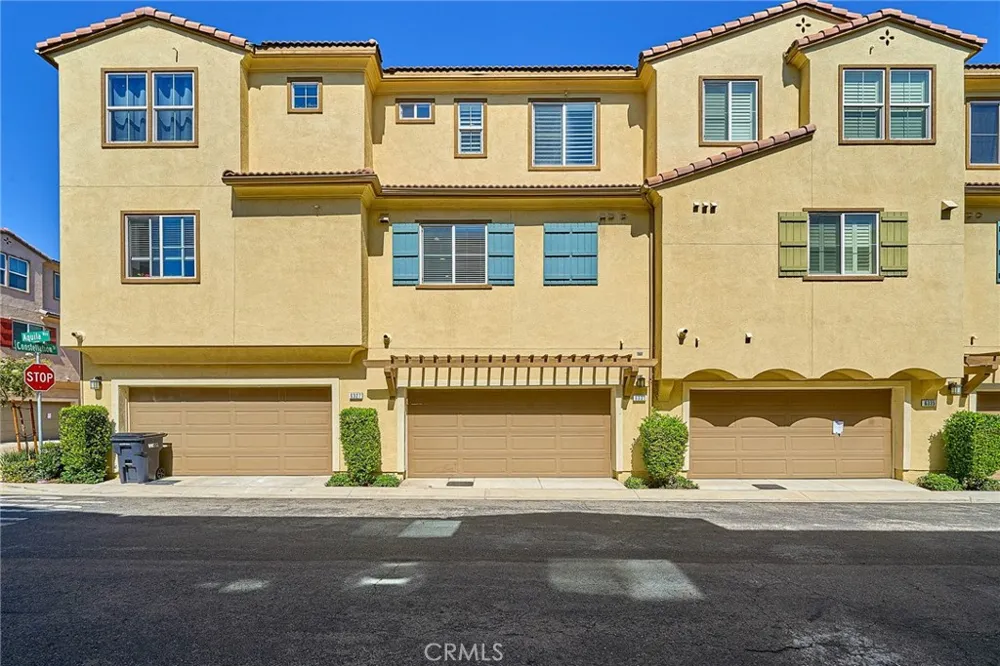6331 Aquila Way Eastvale, CA 91752