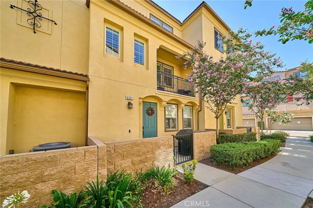 6331 Aquila Way Eastvale, CA 91752