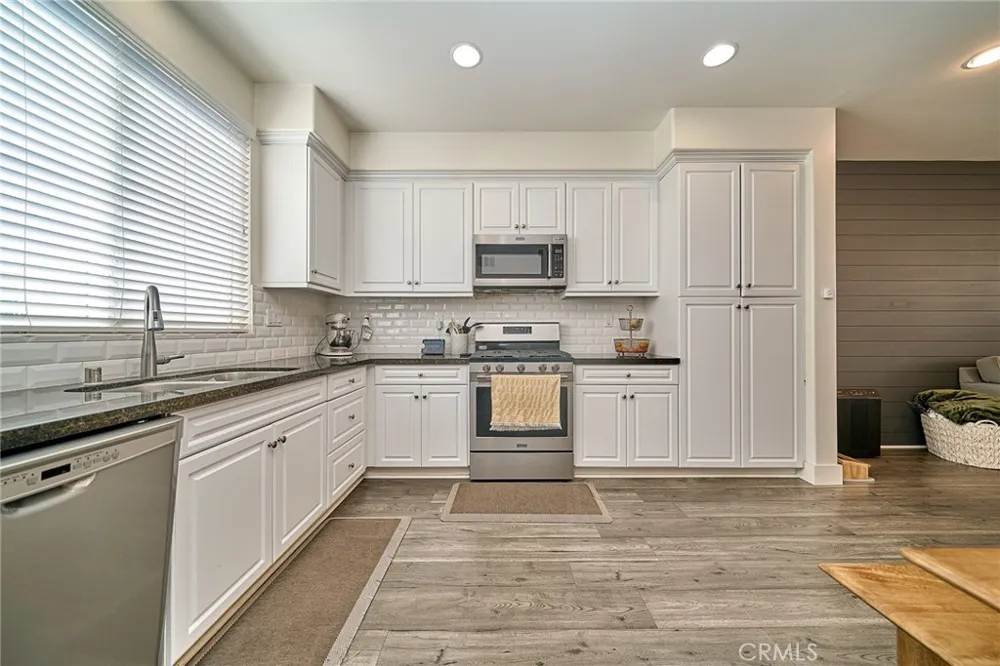 6331 Aquila Way Eastvale, CA 91752