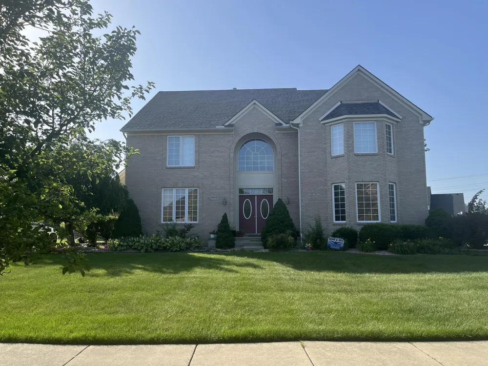 49182 Woodson Way Canton, MI 48187