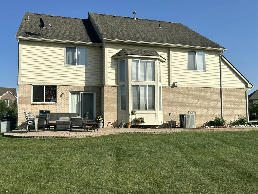 49182 Woodson Way Canton, MI 48187