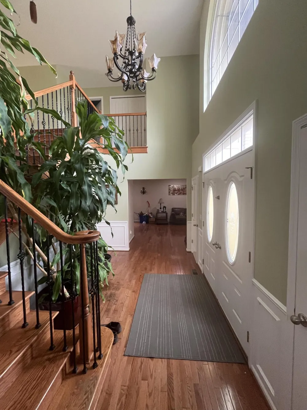 49182 Woodson Way Canton, MI 48187