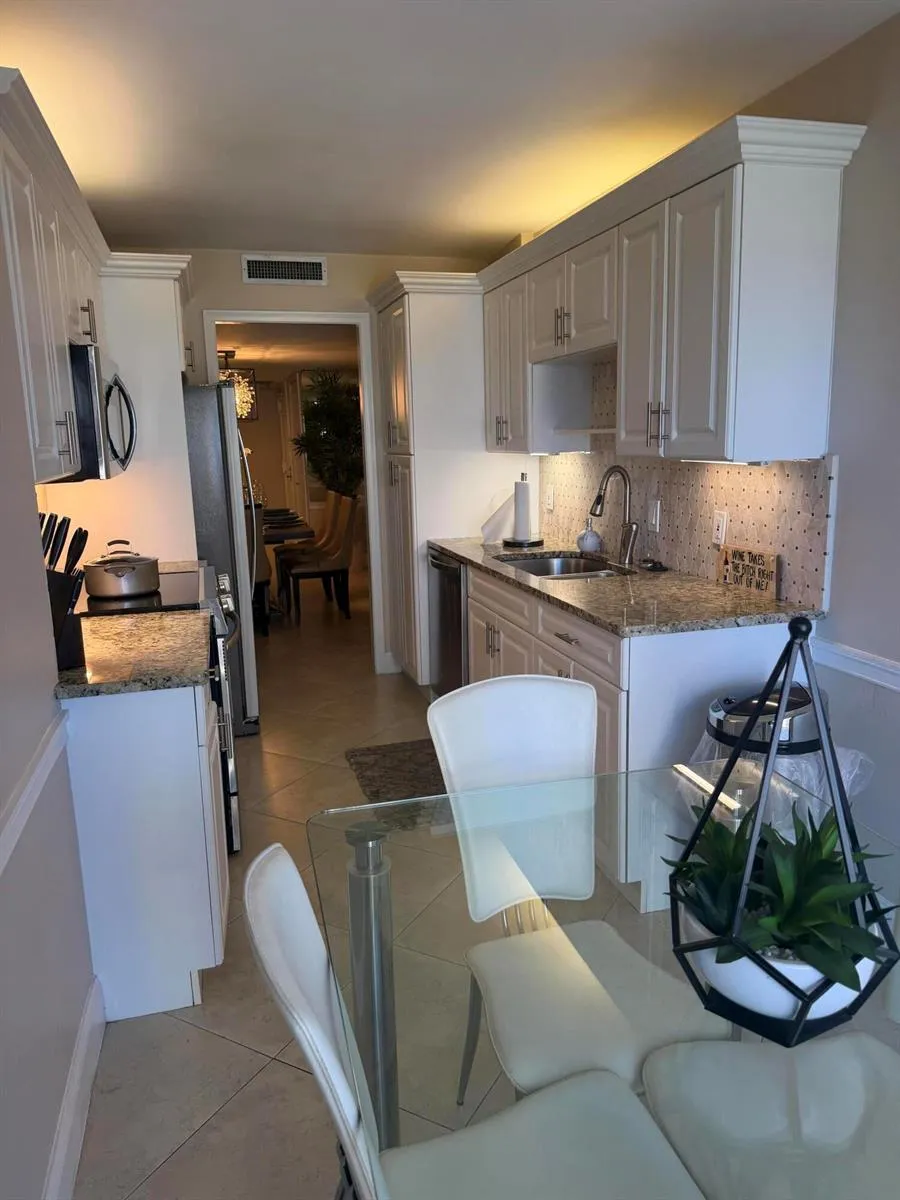 4200 Ocean Drive #2-802 Singer Island, FL 33404