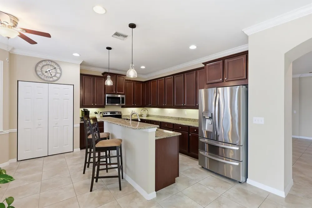 1517 Birdie Drive Naples, FL 34120