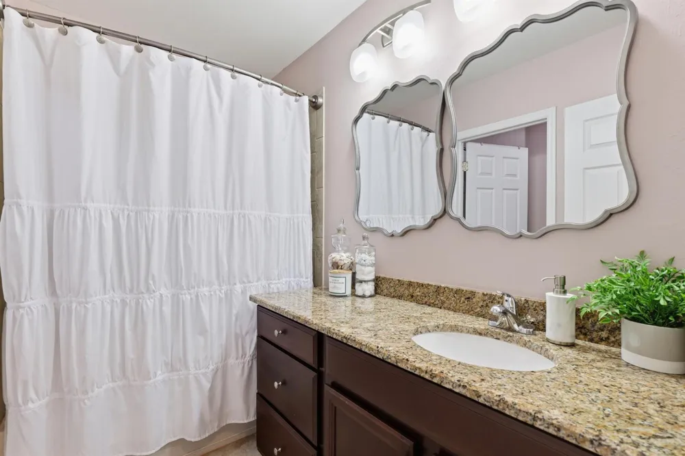 1517 Birdie Drive Naples, FL 34120