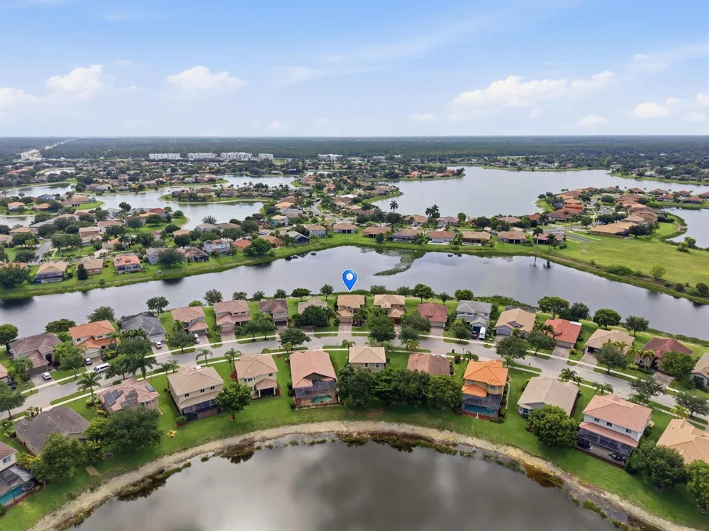 1517 Birdie Drive Naples, FL 34120