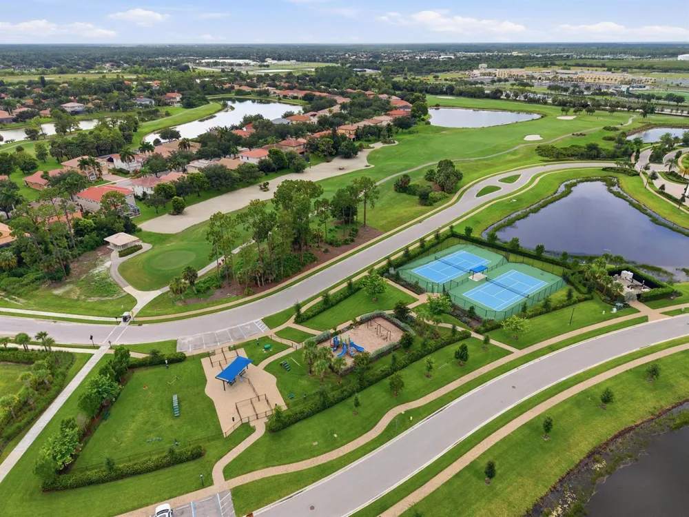 1517 Birdie Drive Naples, FL 34120