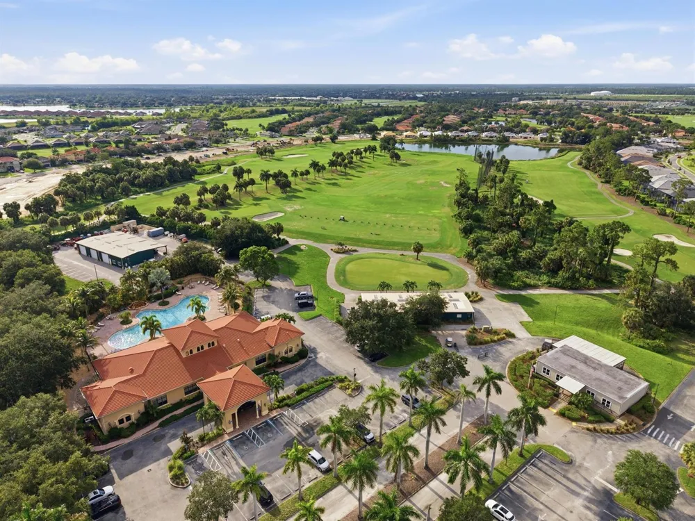1517 Birdie Drive Naples, FL 34120