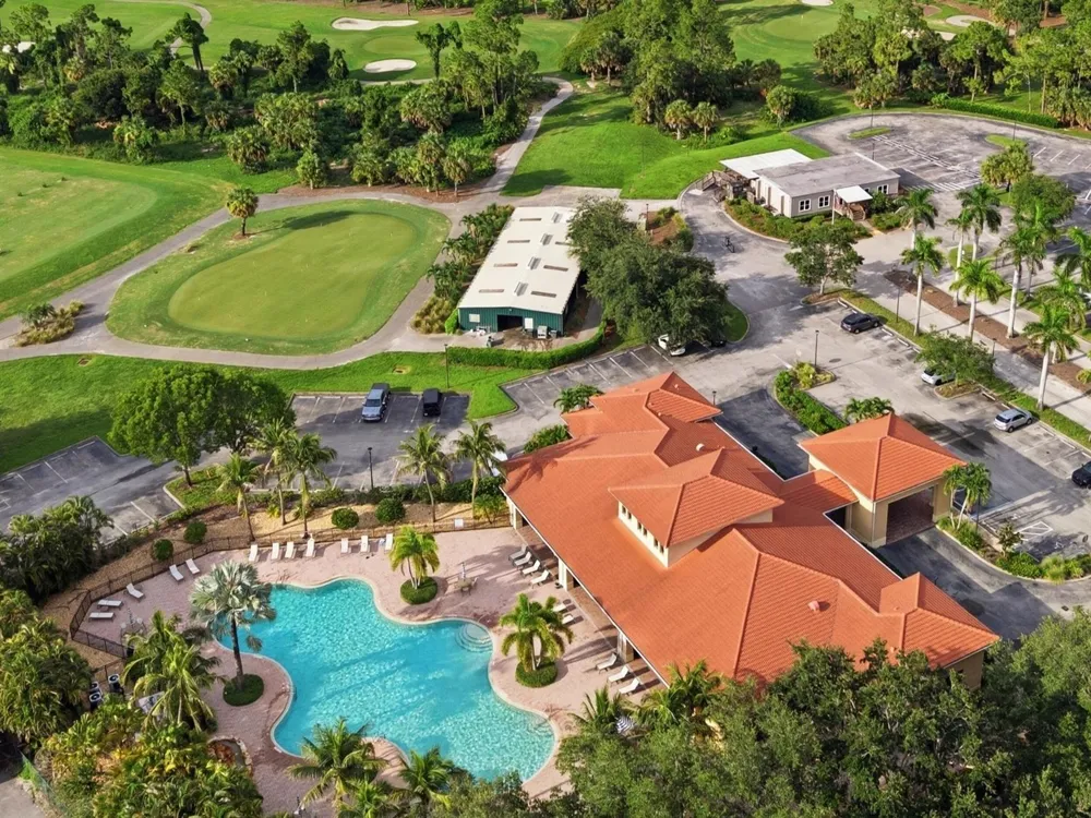 1517 Birdie Drive Naples, FL 34120