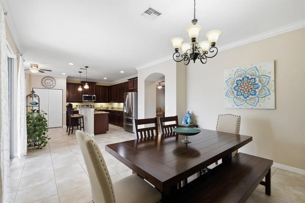 1517 Birdie Drive Naples, FL 34120