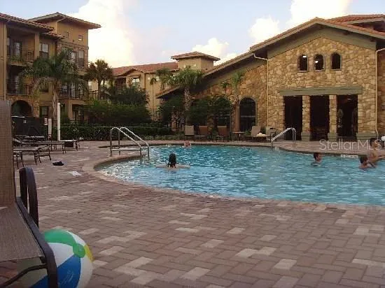 912 CHARO PARKWAY #233 Davenport, FL 33897