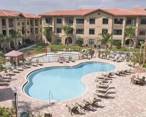 912 CHARO PARKWAY #233 Davenport, FL 33897