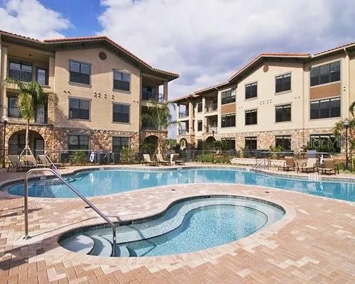912 CHARO PARKWAY #233 Davenport, FL 33897