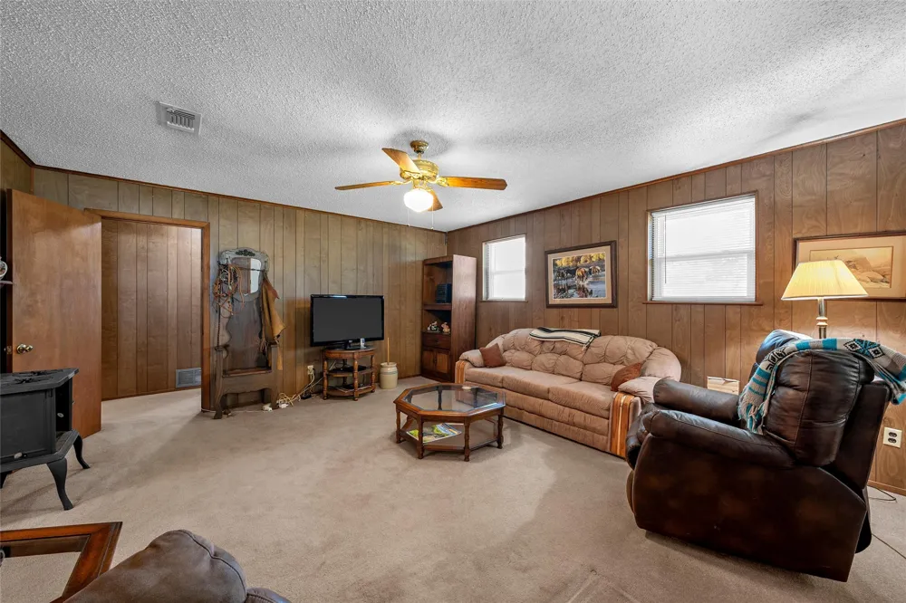 204 Christopher Drive Bruceville Eddy, TX 76524