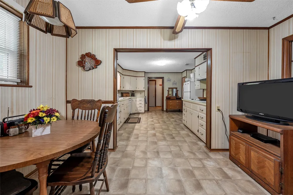 204 Christopher Drive Bruceville Eddy, TX 76524