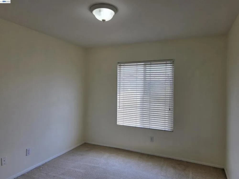 132 Citrine Ct Gardena, CA 90248