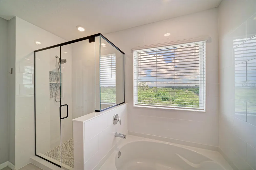 2230 MARSH HARBOUR LOOP Bradenton, FL 34208