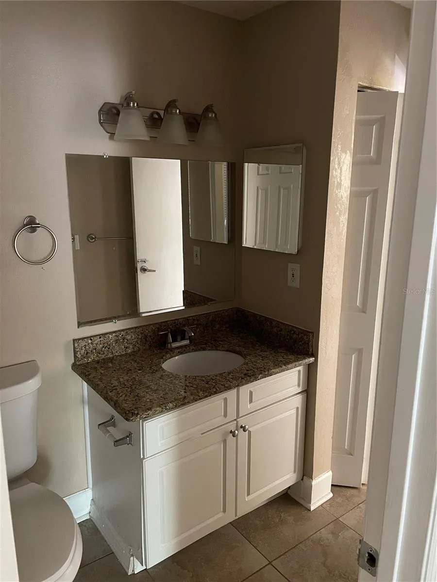 4512 COMMANDER DRIVE #1725 Orlando, FL 32822