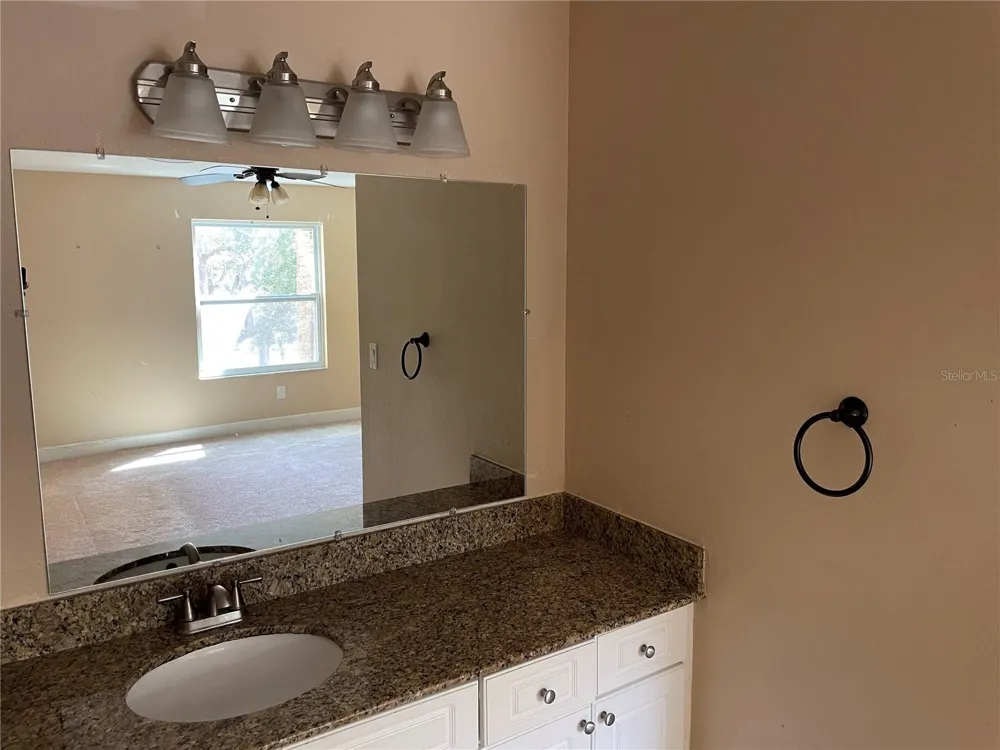 4512 COMMANDER DRIVE #1725 Orlando, FL 32822
