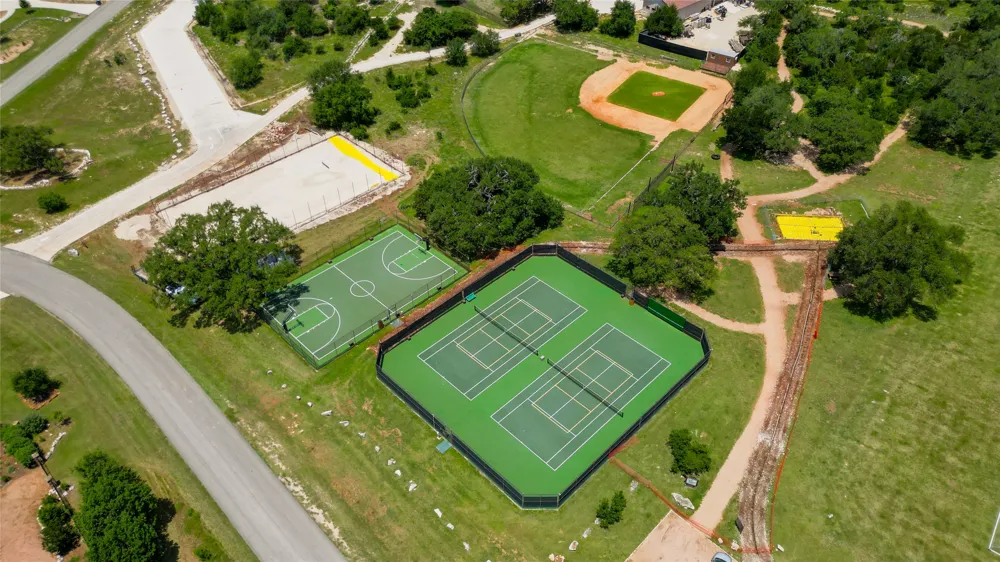 1013 Napoli Street New Braunfels, TX 78132