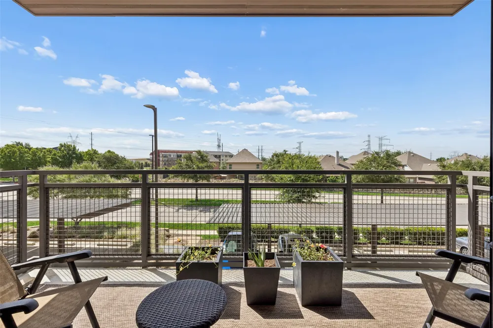 3517 Windhaven Parkway #2204 Lewisville, TX 75056