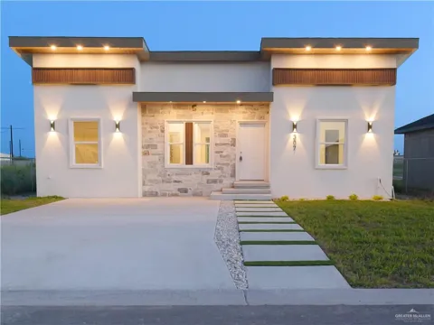 307 Valencia Drive