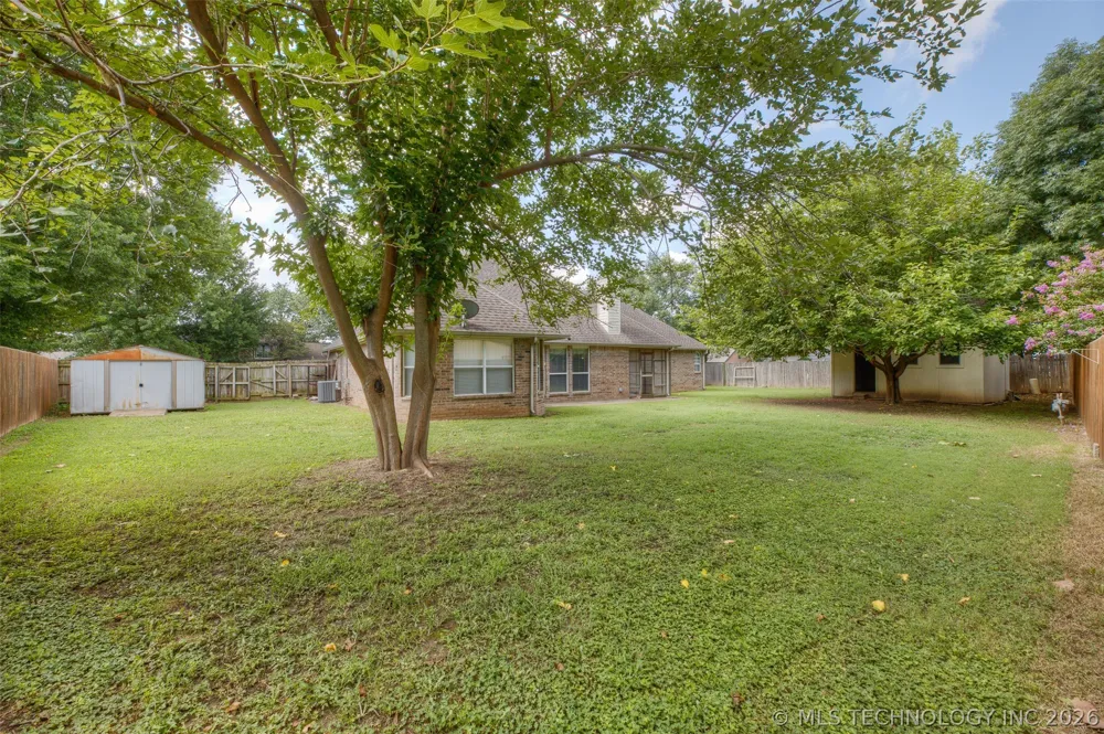 725 W 98th Street Jenks, OK 74037