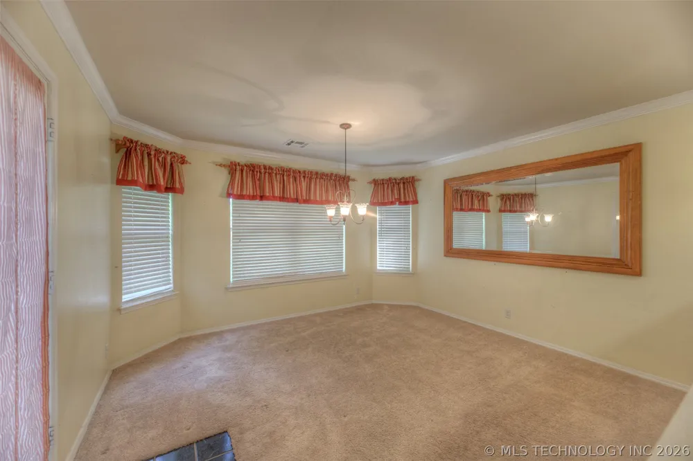 725 W 98th Street Jenks, OK 74037