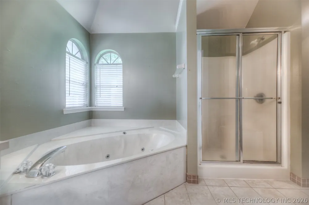 725 W 98th Street Jenks, OK 74037