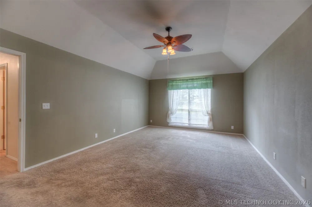 725 W 98th Street Jenks, OK 74037