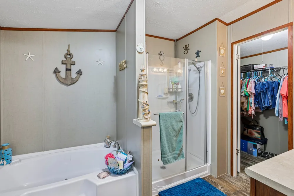 9240 County Road 272 Bertram, TX 78605