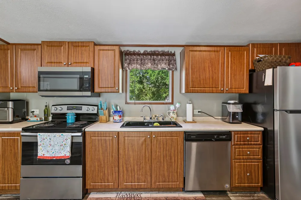 9240 County Road 272 Bertram, TX 78605