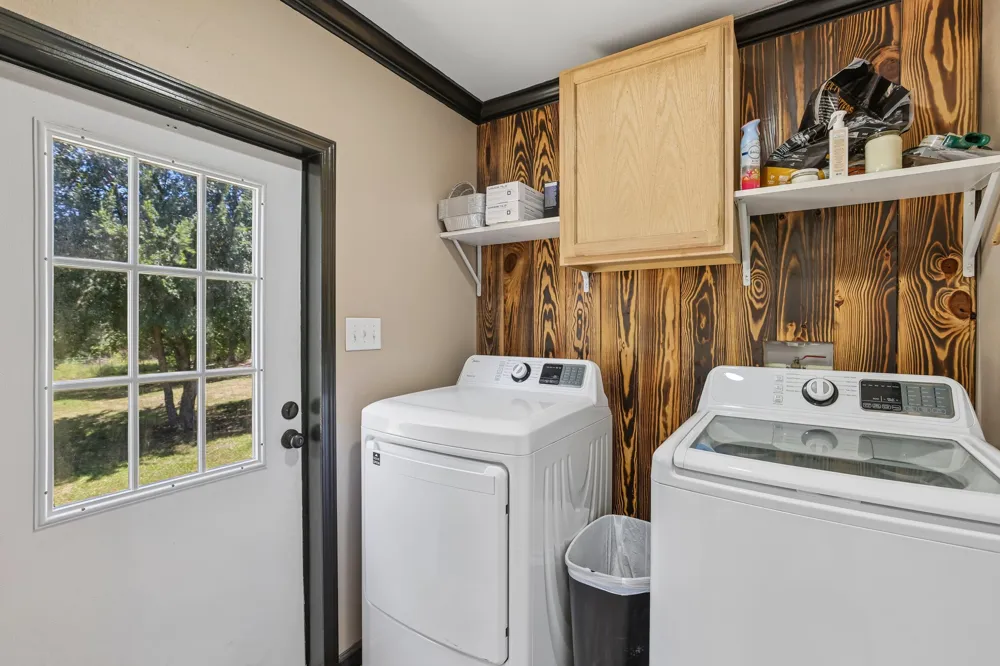 9240 County Road 272 Bertram, TX 78605