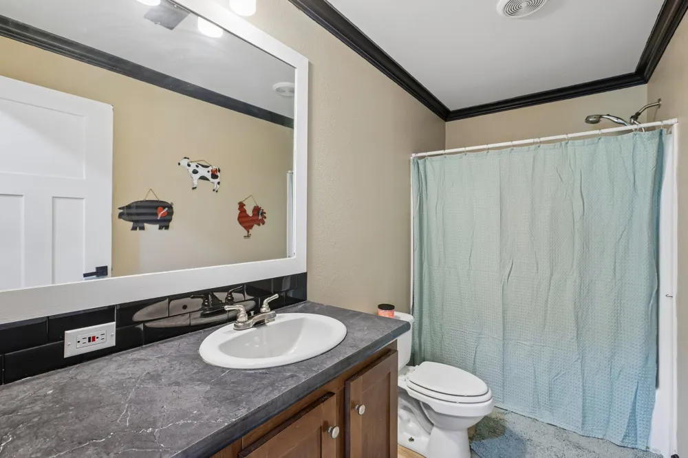 9240 County Road 272 Bertram, TX 78605