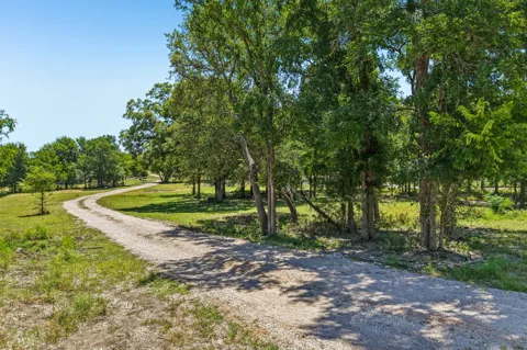 9240 County Road 272