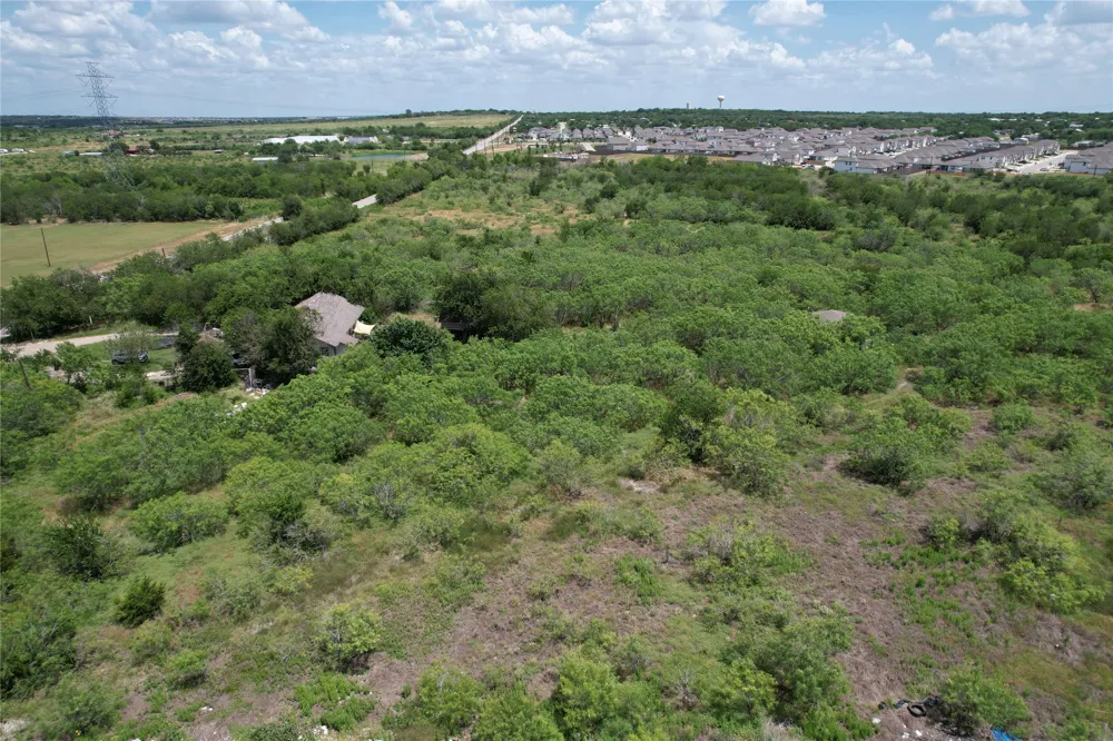 6409 Old Lockhart Road Buda, TX 78610